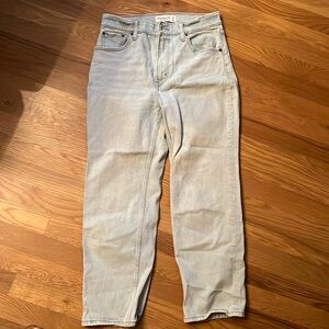 Abercrombie Ankle Straight Jeans